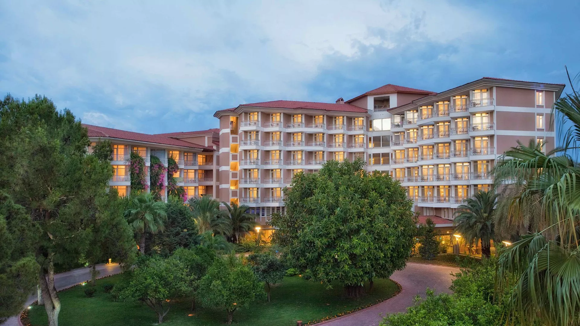 Viešbutis „Akka Alinda Hotel“ (Kemeras, Turkija)
