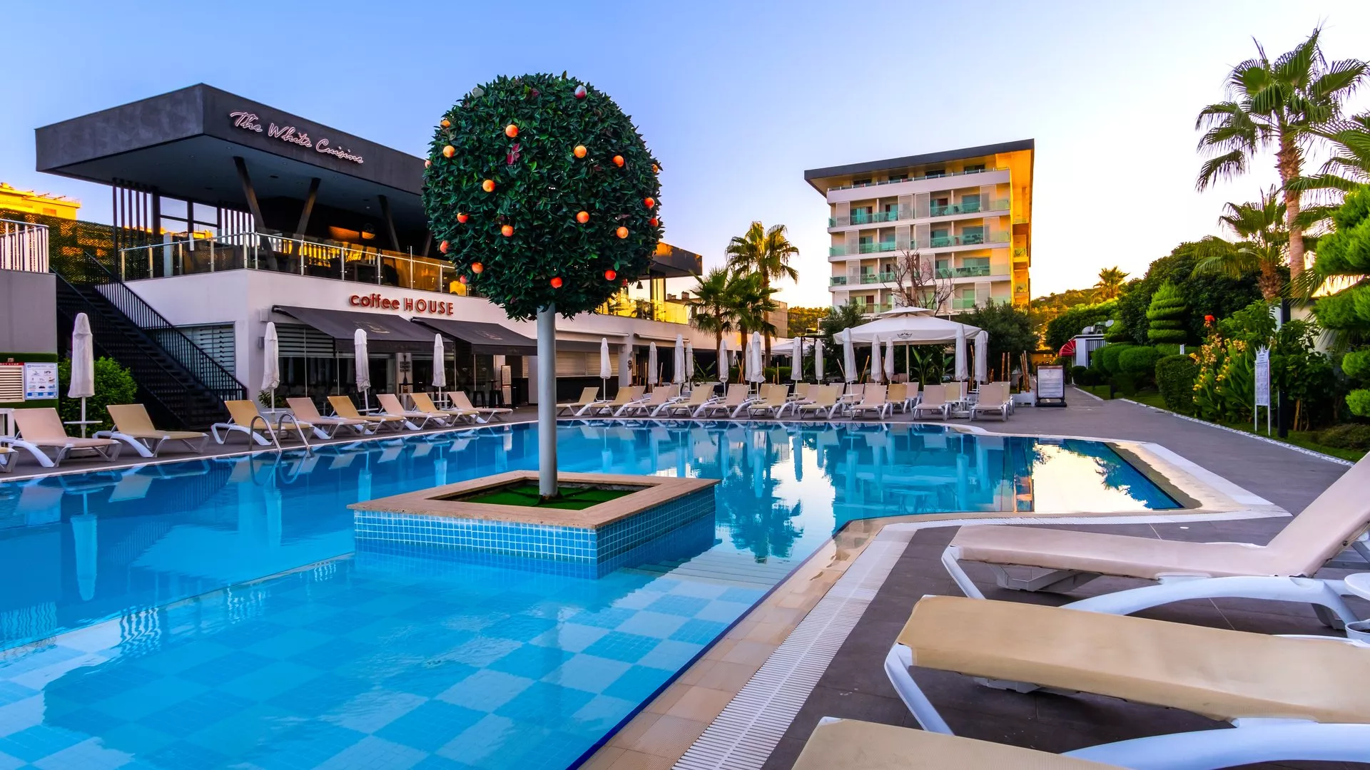 Viešbutis „White City Resort“ (Antalija, Turkija)