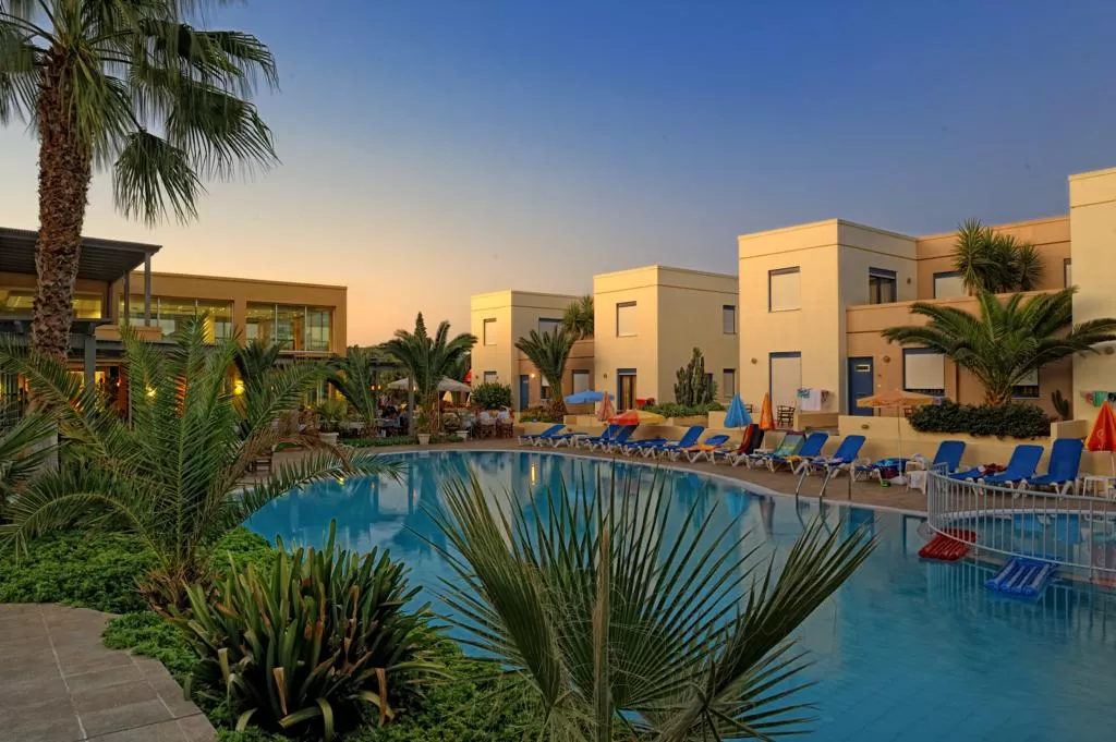 Viešbutis „Meropi Hotel Apartments“ (Kreta, Graikija)
