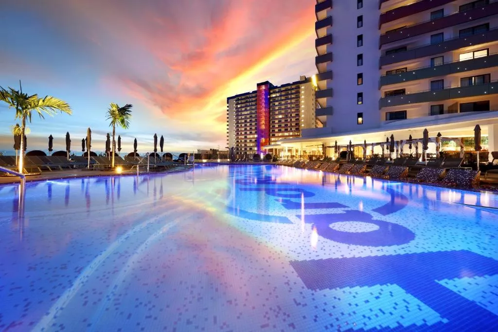 Viešbutis „Hard Rock Hotel Tenerife“ (TENERIFE SUR, Ispanija)