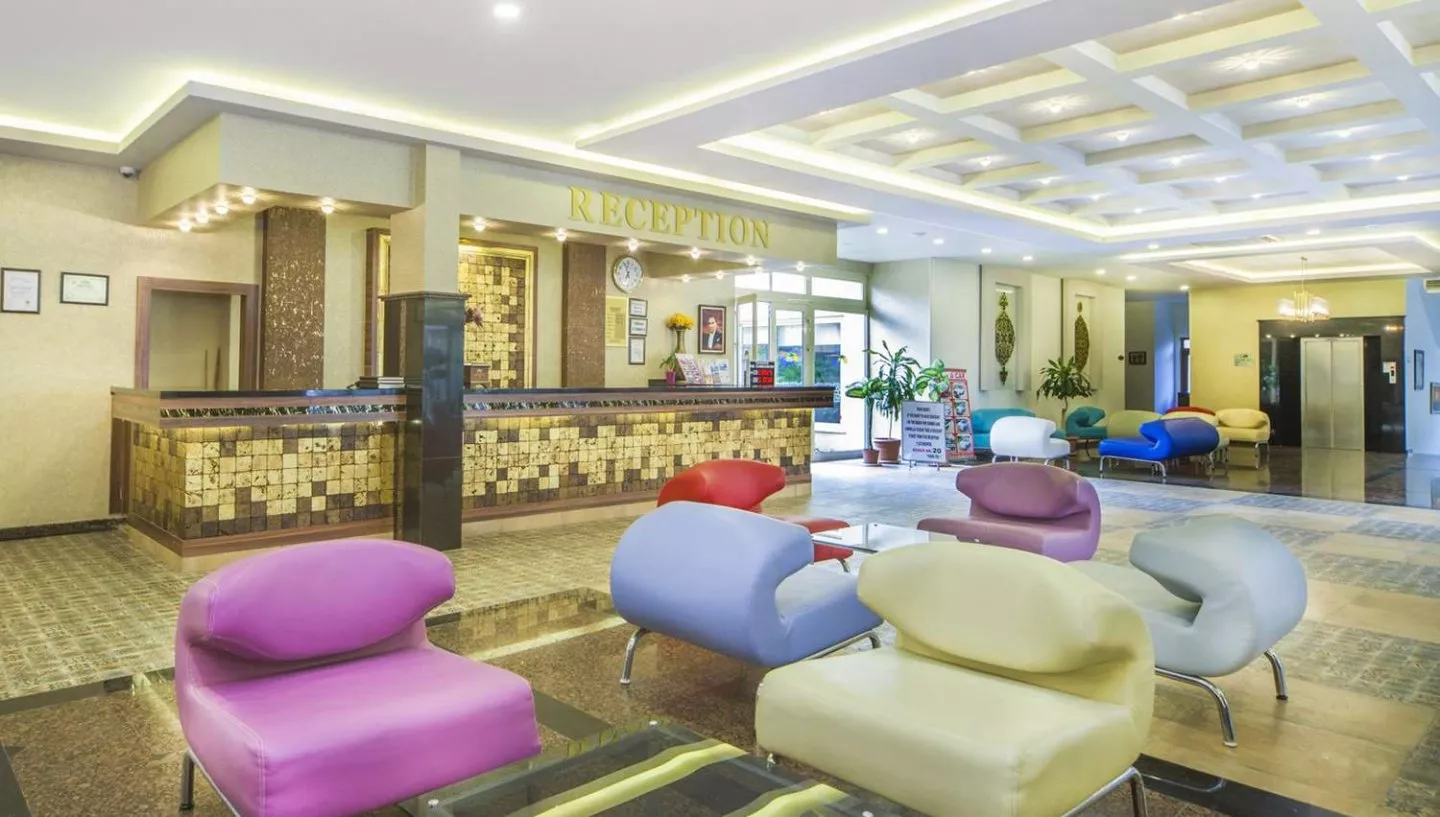 Viešbutis „Kleopatra Royal Palm“ (Antalija, Turkija)