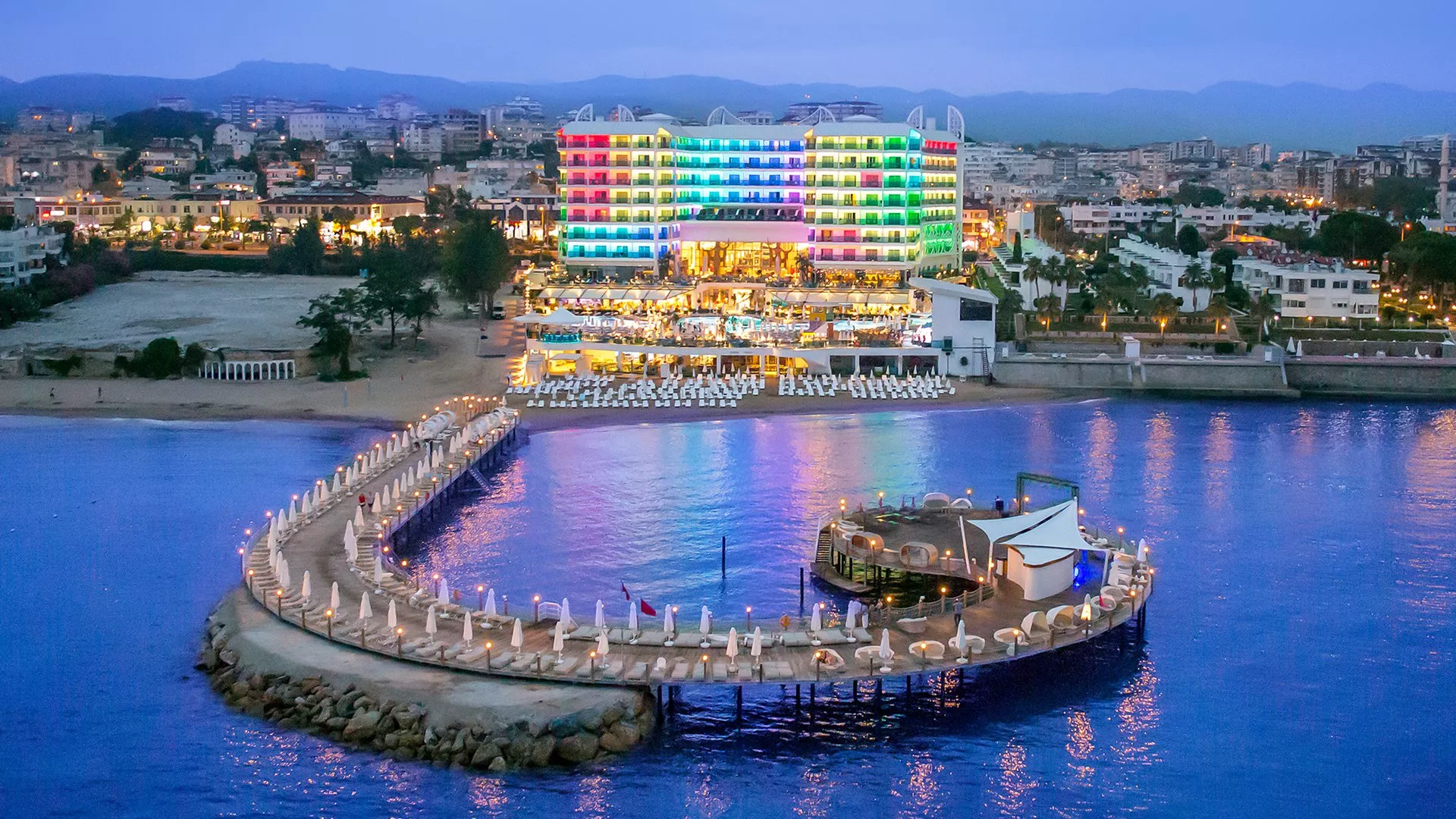Viešbutis „Azura Deluxe Resort & Spa“ (Antalija, Turkija)
