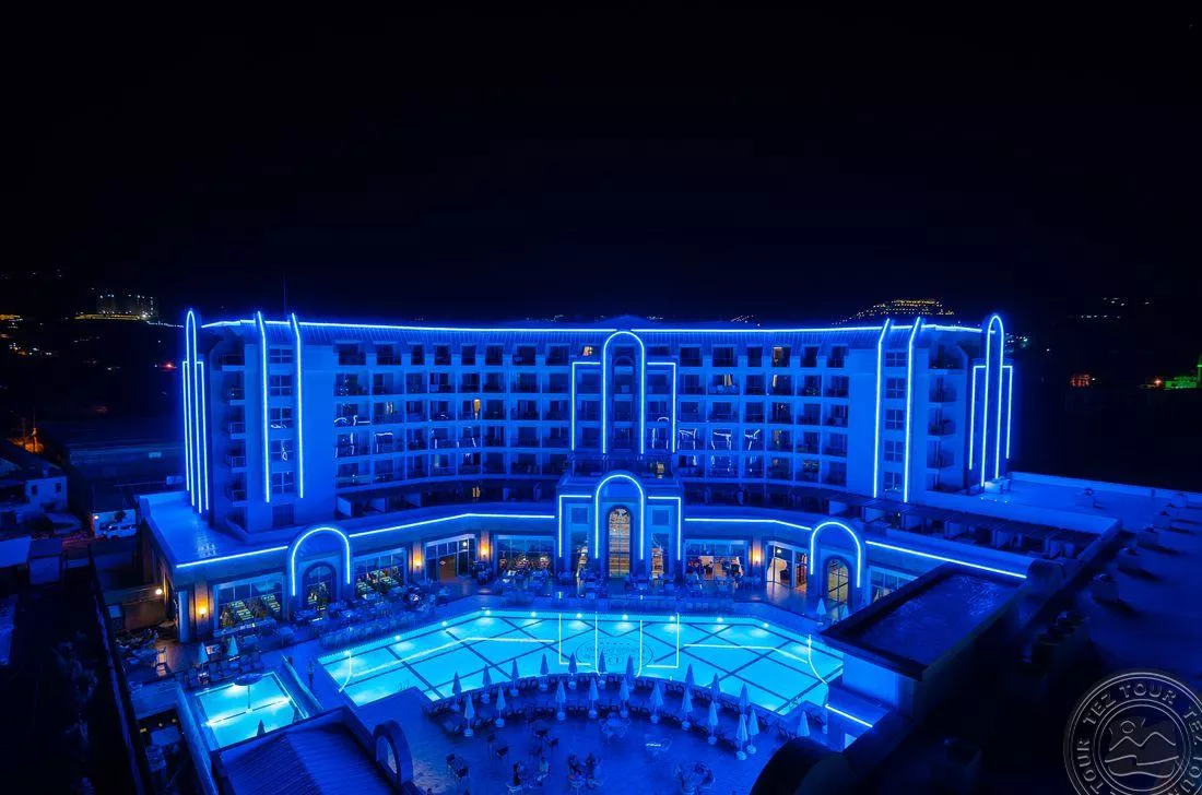 Viešbutis „The Lumos Deluxe Resort Hotel & Spa“