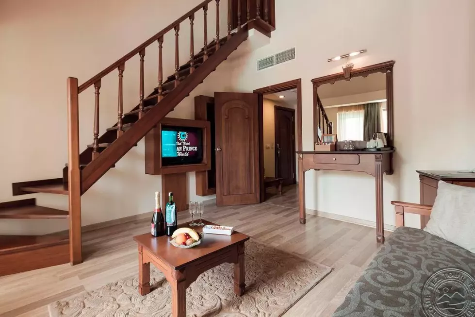 Viešbutis „CLUB TURAN PRINCE WORLD“ (Sidė, Turkija)