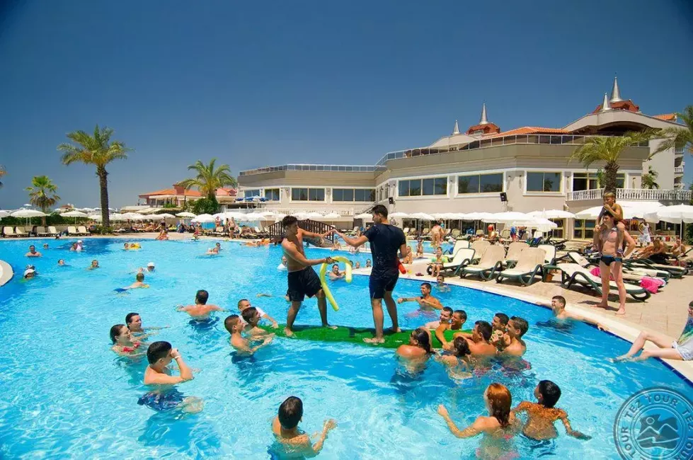 Viešbutis „AYDINBEY FAMOUS RESORT“ (Belekas, Turkija)