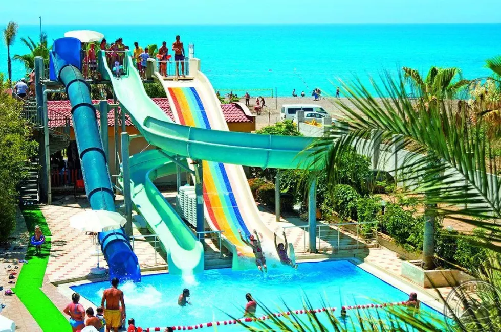 Viešbutis „AYDINBEY FAMOUS RESORT“ (Belekas, Turkija)