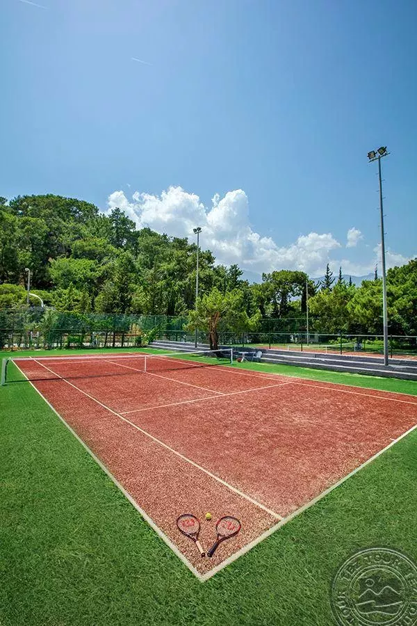 Viešbutis „CLUB MARCO POLO“ (Kemeras, Turkija)