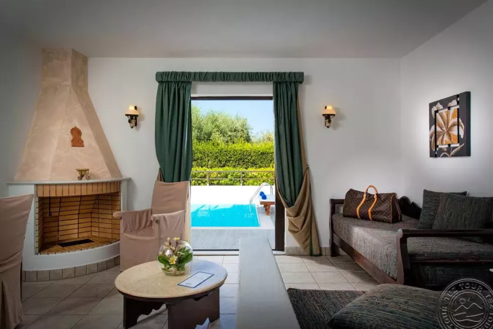 Viešbutis „HERSONISSOS MARIS“ (Heraklionas, Kreta, Graikija)