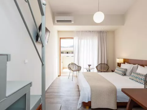 Viešbutis „THEARTEMIS PALACE“ (Retimnas, Kreta, Graikija)