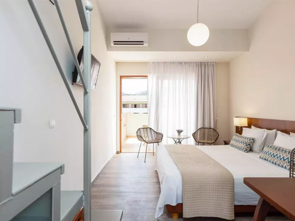 Viešbutis „THEARTEMIS PALACE“ (Retimnas, Kreta, Graikija)