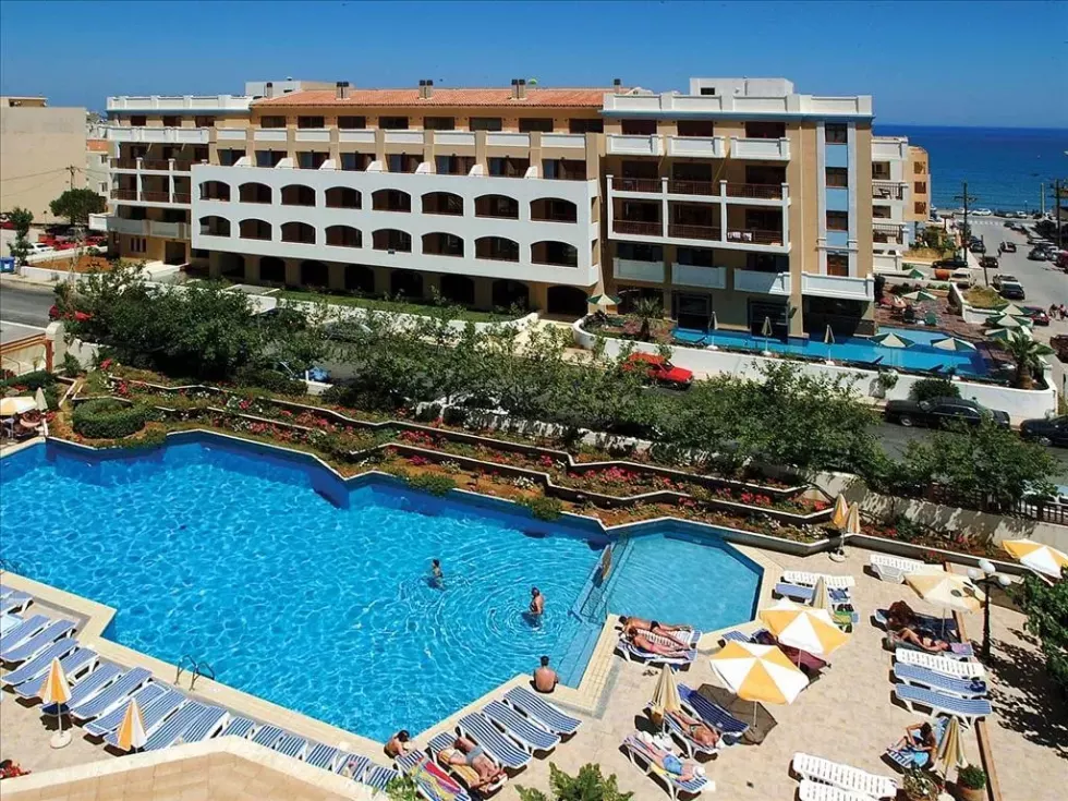 Viešbutis „THEARTEMIS PALACE“ (Retimnas, Kreta, Graikija)