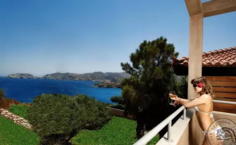 Viešbutis „EVA MARE HOTEL & SUITES“ (Heraklionas, Kreta, Graikija)