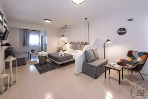 Viešbutis „EVA MARE HOTEL & SUITES“ (Heraklionas, Kreta, Graikija)