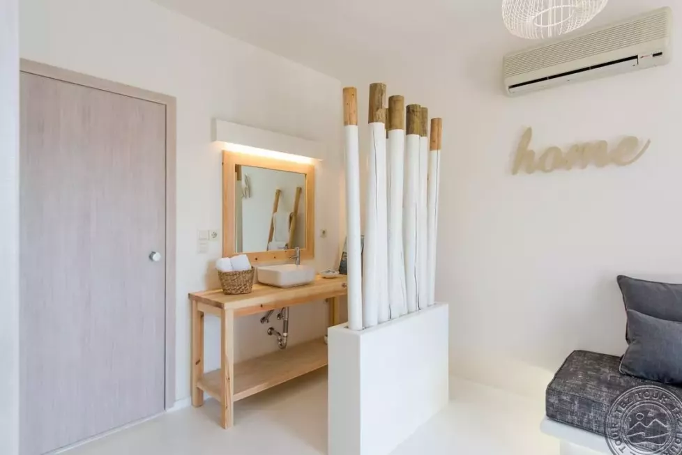 Viešbutis „EVA MARE HOTEL & SUITES“ (Heraklionas, Kreta, Graikija)