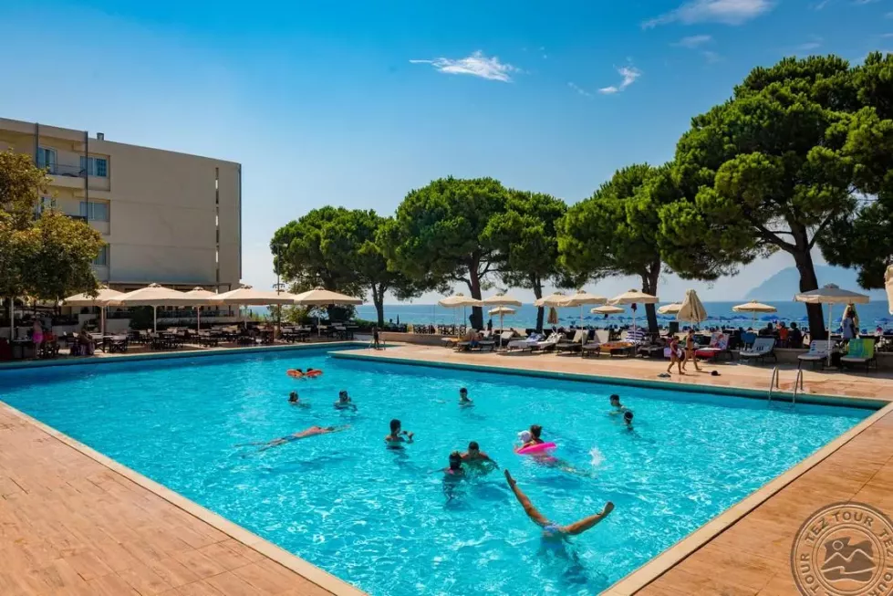 Viešbutis „PORTO RIO HOTEL“ (Peloponesas, Graikija)