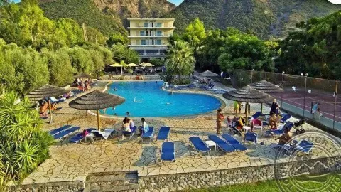 Viešbutis „FLORIDA BLUE BAY“ (Peloponesas, Graikija)