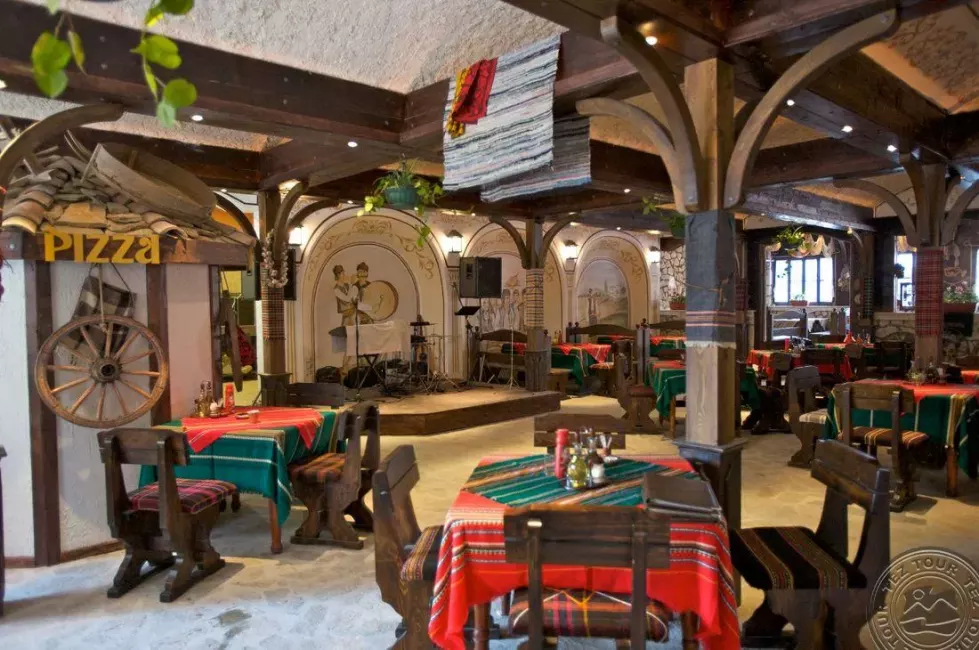 Viešbutis „KAROLINA“ (Saulėtasis krantas, Burgasas, Bulgarija)