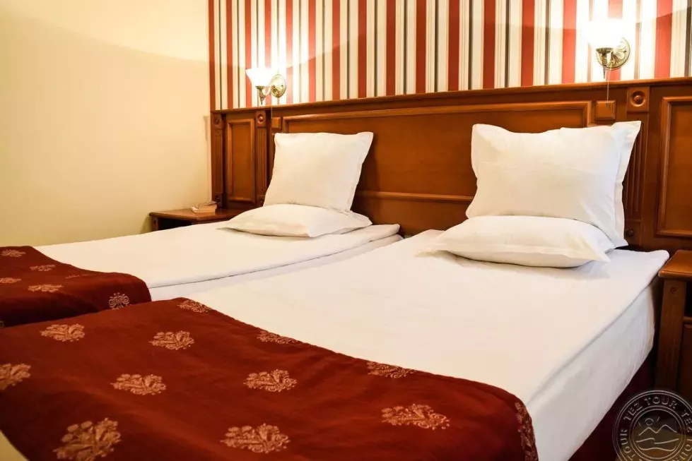 Viešbutis „KAROLINA“ (Saulėtasis krantas, Burgasas, Bulgarija)