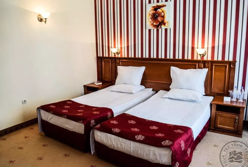 Viešbutis „KAROLINA“ (Saulėtasis krantas, Burgasas, Bulgarija)