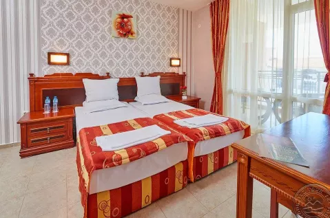 Viešbutis „KAROLINA“ (Saulėtasis krantas, Burgasas, Bulgarija)