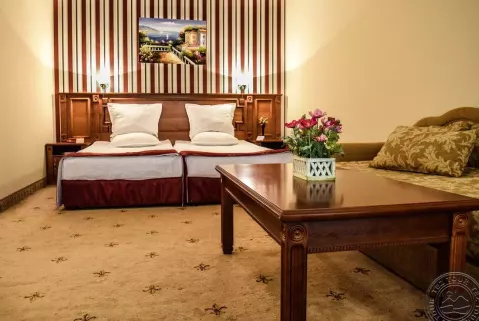 Viešbutis „KAROLINA“ (Saulėtasis krantas, Burgasas, Bulgarija)