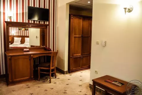 Viešbutis „KAROLINA“ (Saulėtasis krantas, Burgasas, Bulgarija)