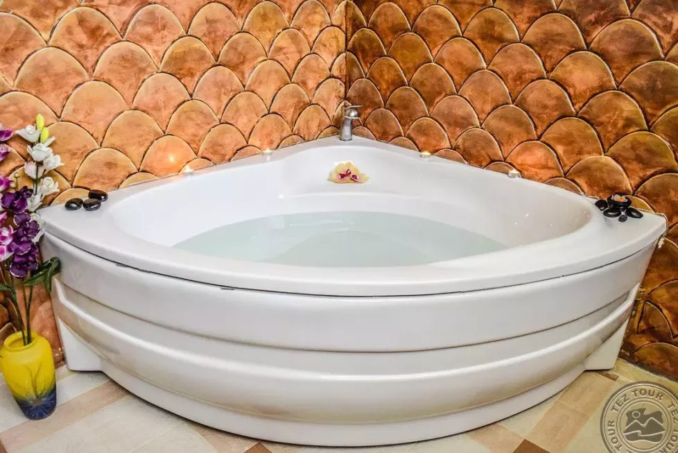 Viešbutis „KAROLINA“ (Saulėtasis krantas, Burgasas, Bulgarija)