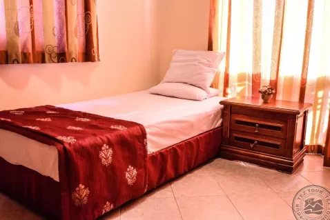 Viešbutis „KAROLINA“ (Saulėtasis krantas, Burgasas, Bulgarija)