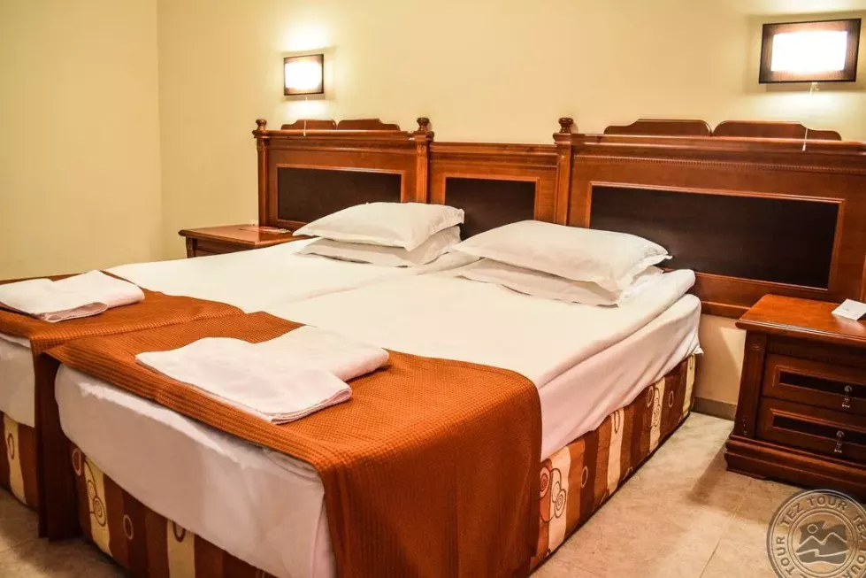 Viešbutis „KAROLINA“ (Saulėtasis krantas, Burgasas, Bulgarija)