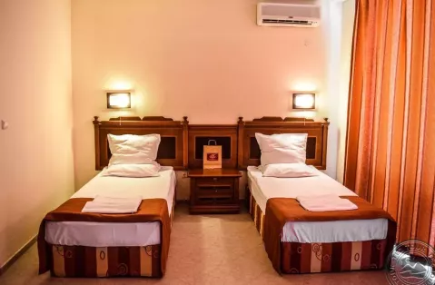 Viešbutis „KAROLINA“ (Saulėtasis krantas, Burgasas, Bulgarija)