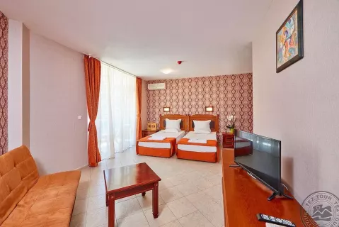 Viešbutis „KAROLINA“ (Saulėtasis krantas, Burgasas, Bulgarija)