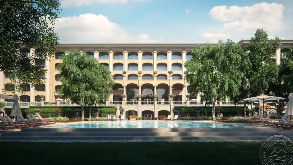 Astor_Garden_Hotel_outdoor_pool_543.jpg