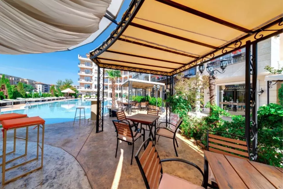 Viešbutis „AVENUE DELUXE“ (Saulėtasis krantas, Burgasas, Bulgarija)