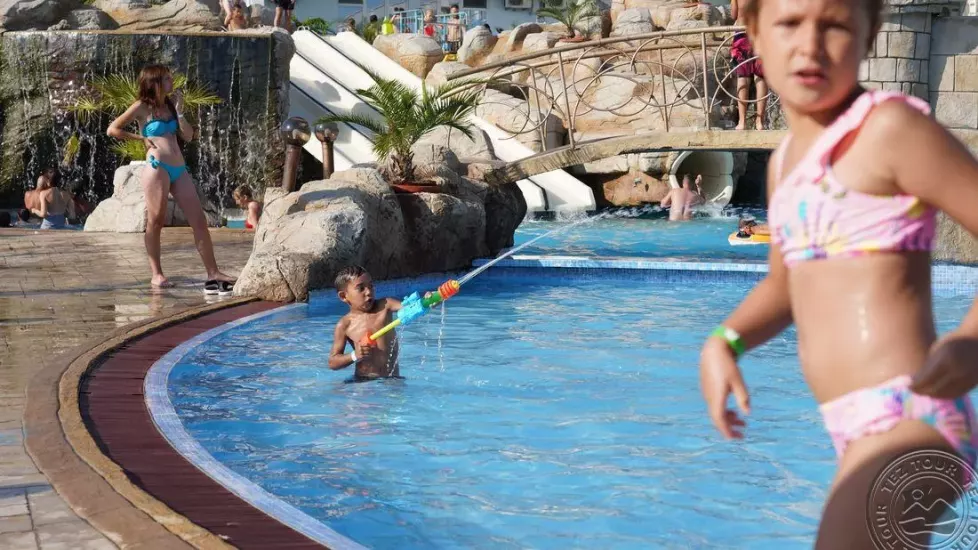 Viešbutis „KOTVA“ (Saulėtasis krantas, Burgasas, Bulgarija)