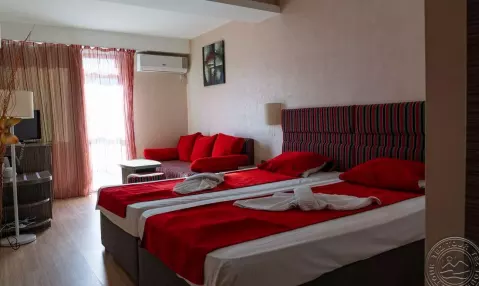 Viešbutis „KOTVA“ (Saulėtasis krantas, Burgasas, Bulgarija)