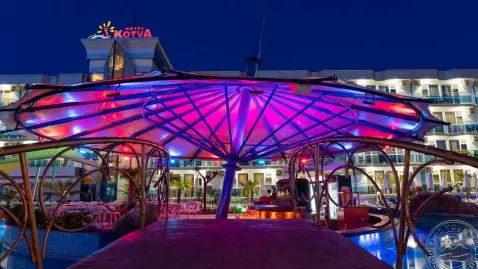 Viešbutis „KOTVA“ (Saulėtasis krantas, Burgasas, Bulgarija)