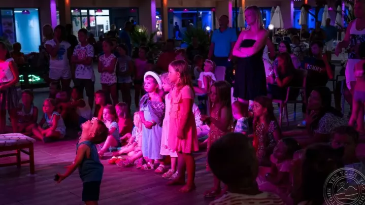 Viešbutis „KOTVA“ (Saulėtasis krantas, Burgasas, Bulgarija)