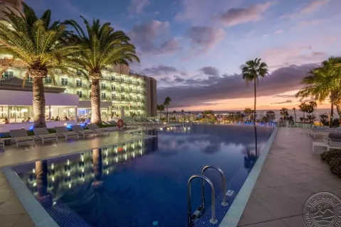 Viešbutis „HOVIMA COSTA ADEJE“ (Kosta adechė, Tenerifė, Ispanija)