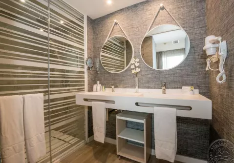 Viešbutis „HOVIMA COSTA ADEJE“ (Kosta adechė, Tenerifė, Ispanija)