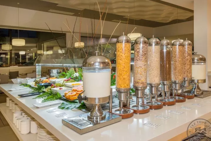 Viešbutis „HOVIMA COSTA ADEJE“ (Kosta adechė, Tenerifė, Ispanija)