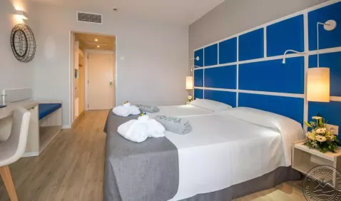 Viešbutis „HOVIMA COSTA ADEJE“ (Kosta adechė, Tenerifė, Ispanija)