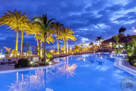 Viešbutis „MELIA JARDINES DEL TEIDE“ (Kosta adechė, Tenerifė, Ispanija)