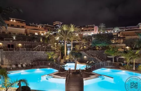 Viešbutis „MELIA JARDINES DEL TEIDE“ (Kosta adechė, Tenerifė, Ispanija)