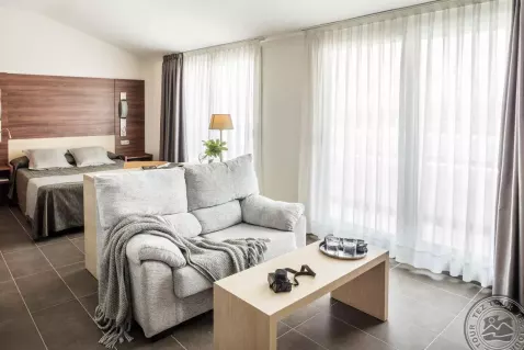 Viešbutis „AQUA HOTEL AQUAMARINA & SPA“ (Kosta de barselona-maresmė, Barselona, Ispanija)