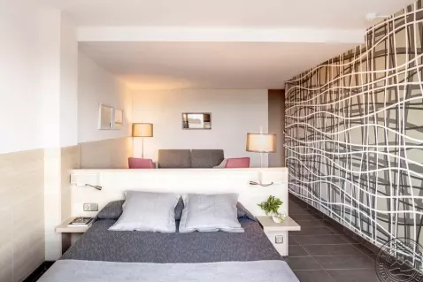 Viešbutis „AQUA HOTEL AQUAMARINA & SPA“ (Kosta de barselona-maresmė, Barselona, Ispanija)