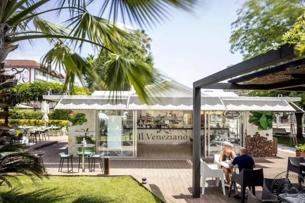 Viešbutis „AQUA HOTEL AQUAMARINA & SPA“ (Kosta de barselona-maresmė, Barselona, Ispanija)