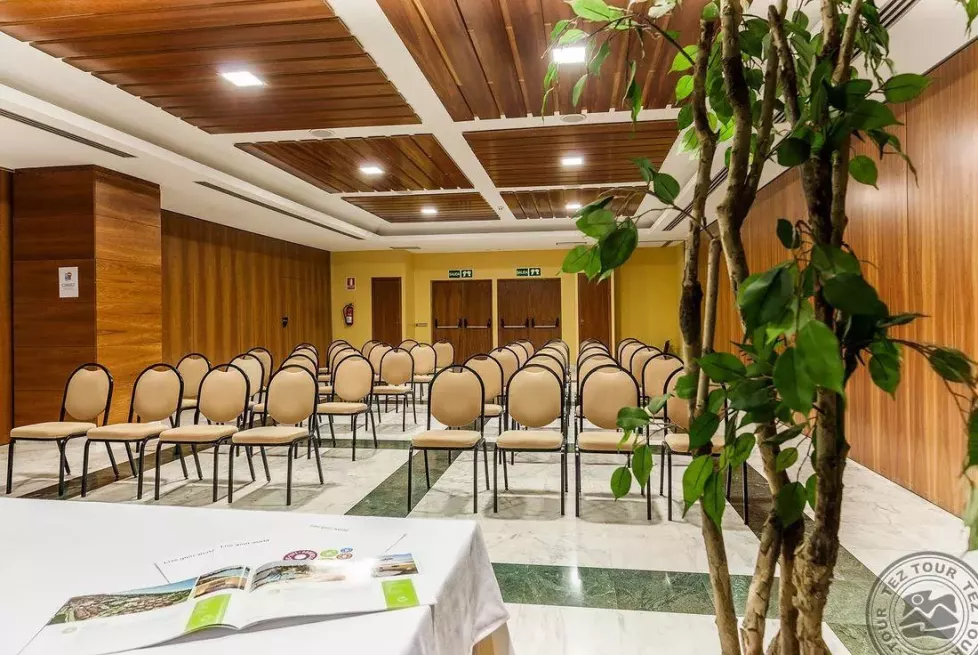 BeLive_Tenerife_LaNin_salon_busines_022_9758.jpg