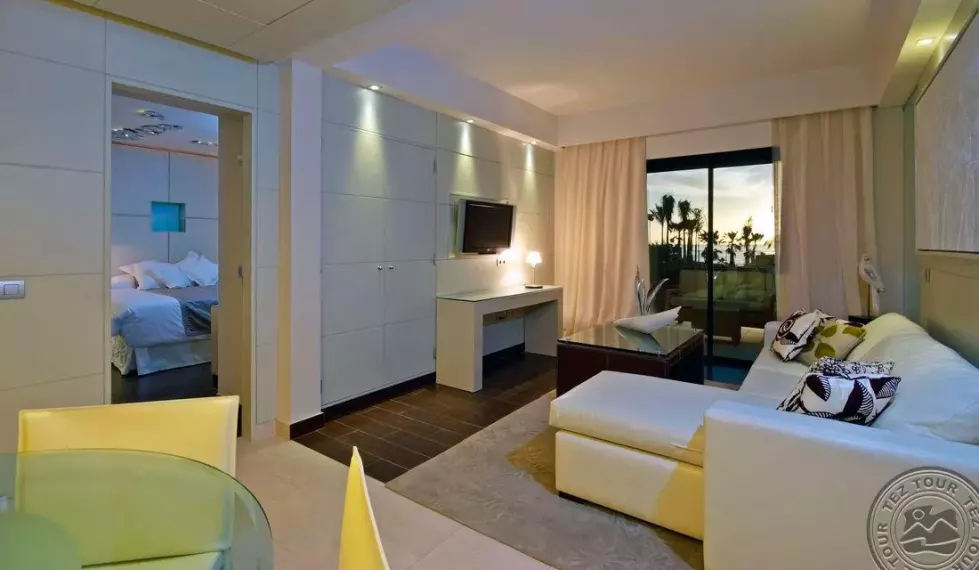 Viešbutis „GRAN MELIA PALACIO DE ISORA“ (Kosta adechė, Tenerifė, Ispanija)