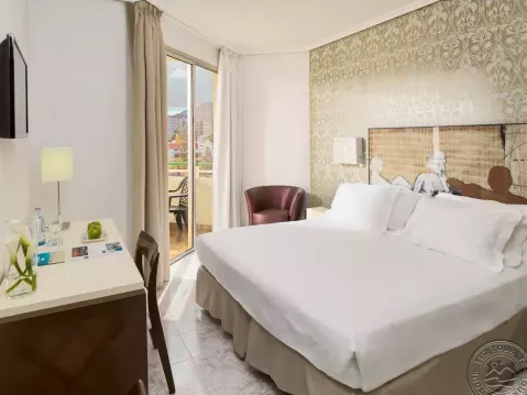 Viešbutis „H10 LAS PALMERAS“ (Kosta adechė, Tenerifė, Ispanija)