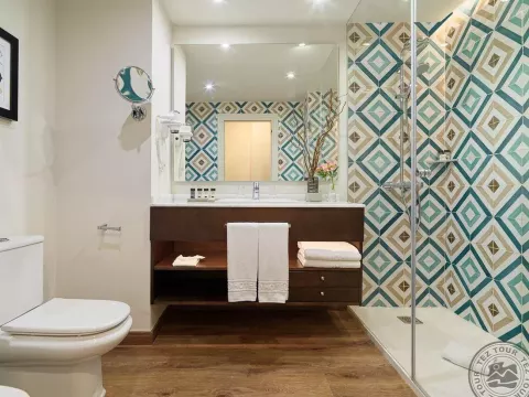 Viešbutis „H10 COSTA ADEJE PALACE“ (Kosta adechė, Tenerifė, Ispanija)